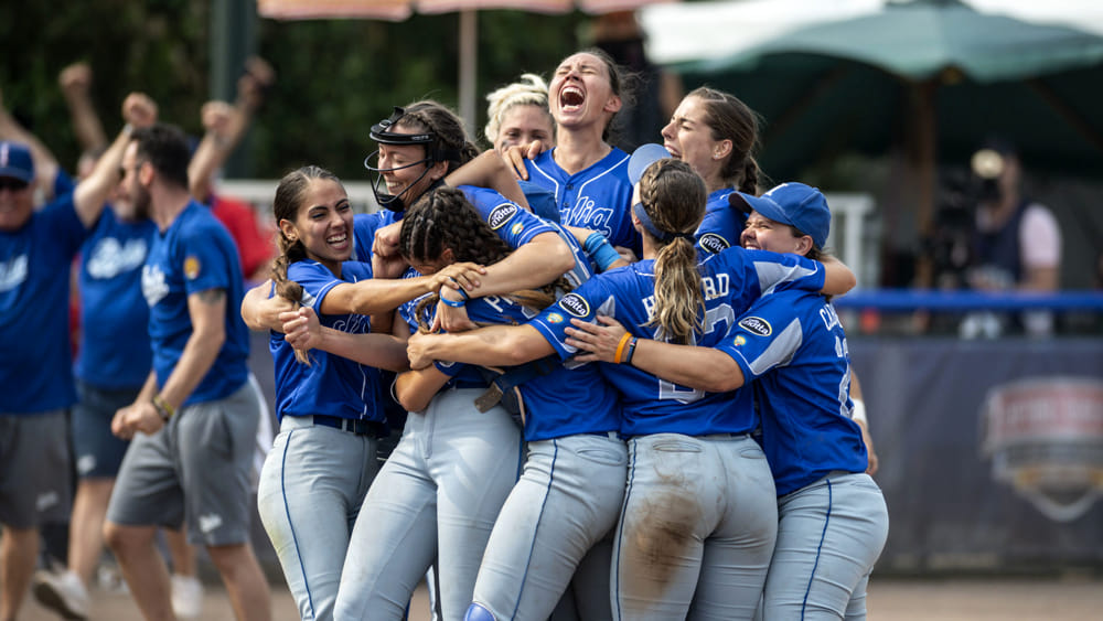 Congratulazioni alle ragazze vincenti